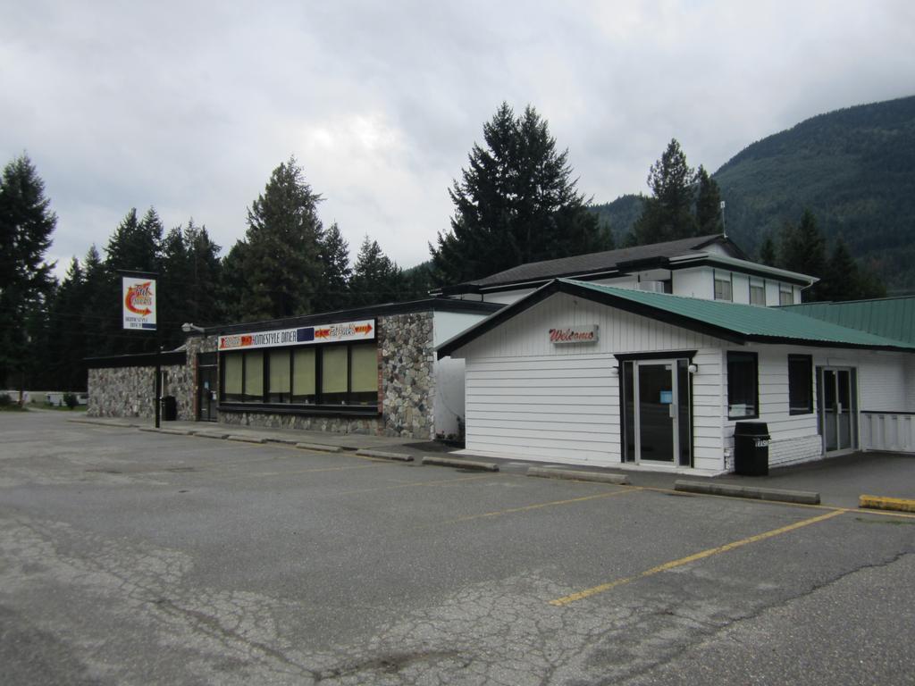 The Mighty Fraser Motel Boston Bar Bagian luar foto